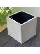 Beton kaspó - kocka, fekete belsővel