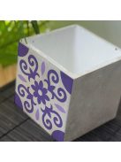 Lila Csempemintás Beton kaspó - kocka, fehér belsővel