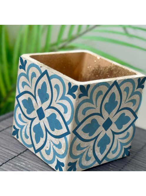 Kék Csempemintás Beton Kaspó - kocka, 4 oldalán mintázott, aranyozott belsővel