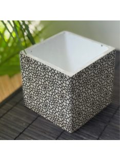  Közel-keleti mintás beton kaspó - kocka, 4 oldalán mintázott