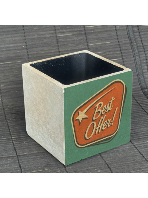 "Best Offer" - kocka, 2 oldalán mintázott beton tároló/ evőeszköztartó, fekete belsővel