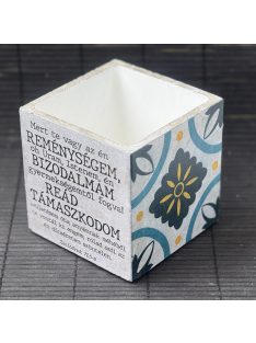   Idézetes, kék csempemintás kaspó - kocka, fehér belsővel v1 - Zsoltárok 71:5-6