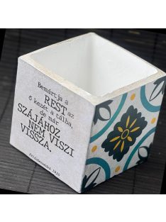   Idézetes, kék csempemintás kaspó - kocka, fehér belsővel v7 - Lukács 18:17