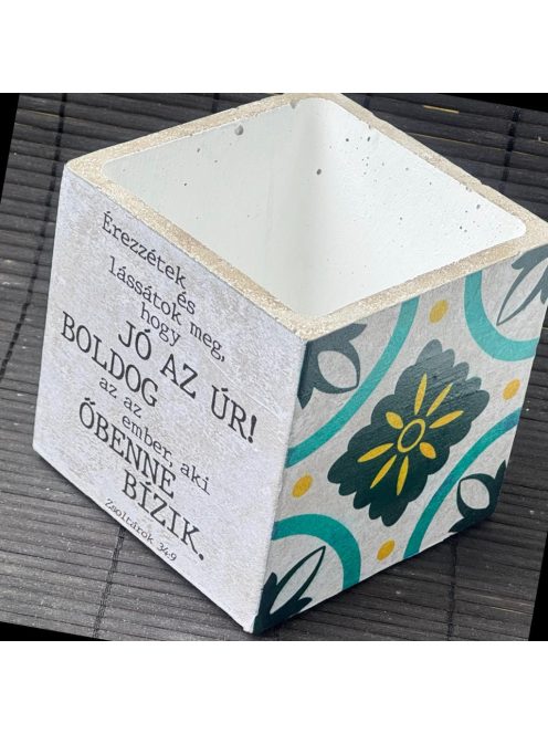 Idézetes, kék csempemintás kaspó - kocka, fehér belsővel v14 - Zsoltárok 34:9