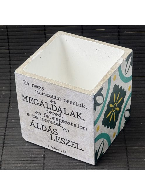 Idézetes, kék csempemintás kaspó - kocka, fehér belsővel v18 - 1 Mózes 12:2