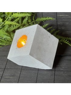 E14 kocka, sarkán döntött lámpa - EGYEDI DESIGN-nal