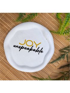 Joy Unspeakable -  Kör, hullámos szélű dekor tányér