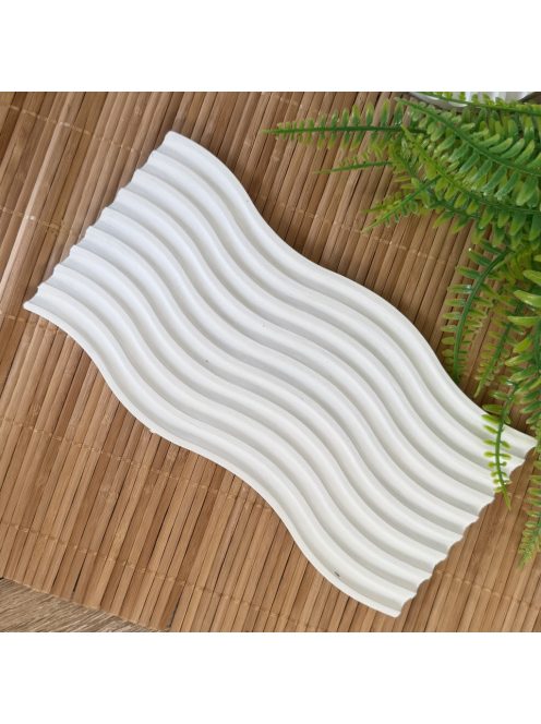 Texturált fehér tálca - hullámos alappal - fehér