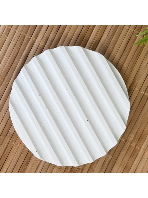 Texturált fehér tálca - kör alapú, kicsi - fehér