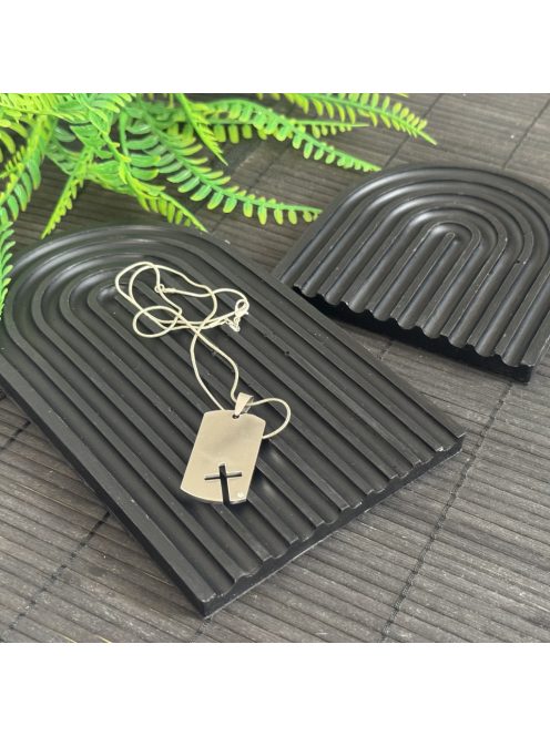 Texturált fekete tálca - szögletes és ovál végekkel - 2 db, fekete színben