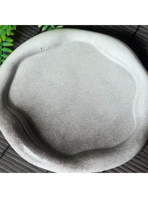 "Smokey" tányér, fehér alapon - EGYEDI DESIGN-nal